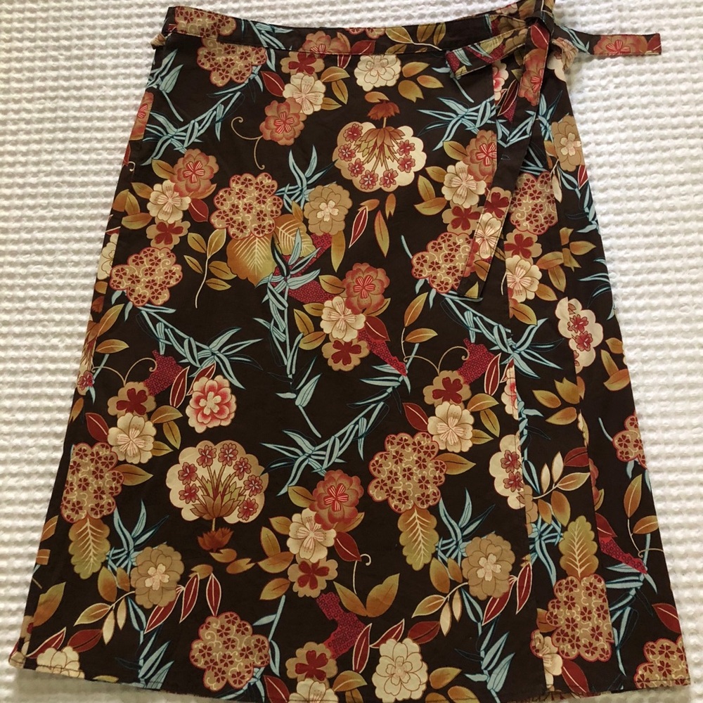 Floral Print Wrap Skirt